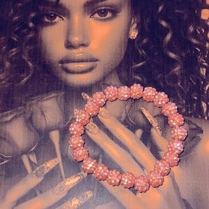 Elegant orange Bracelet with a free gift